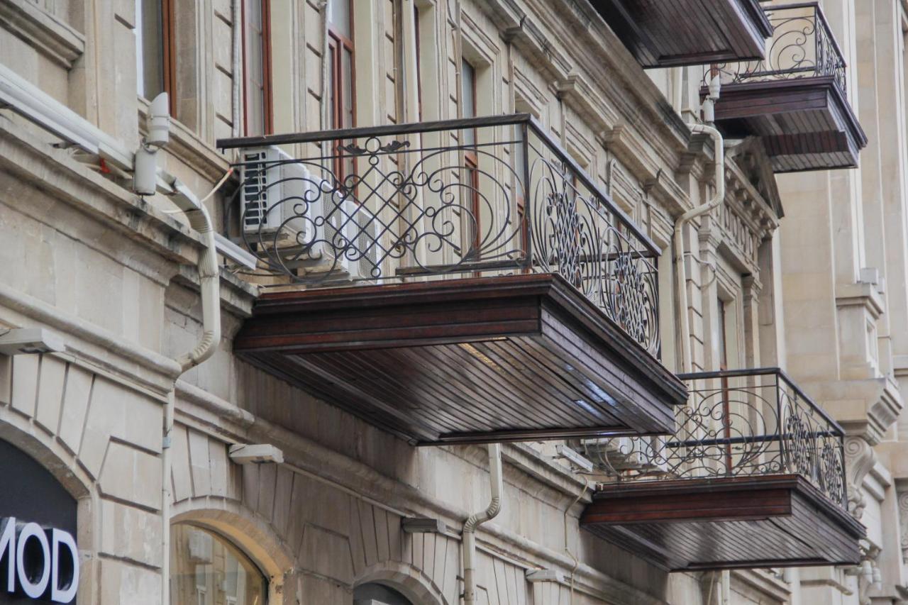 Solo Hotel On Nizami Street Баку Екстер'єр фото