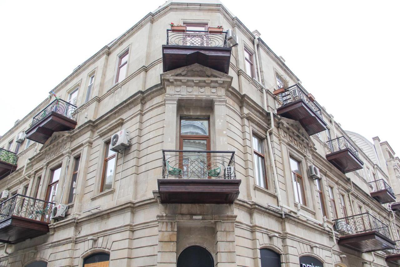 Solo Hotel On Nizami Street Баку Екстер'єр фото