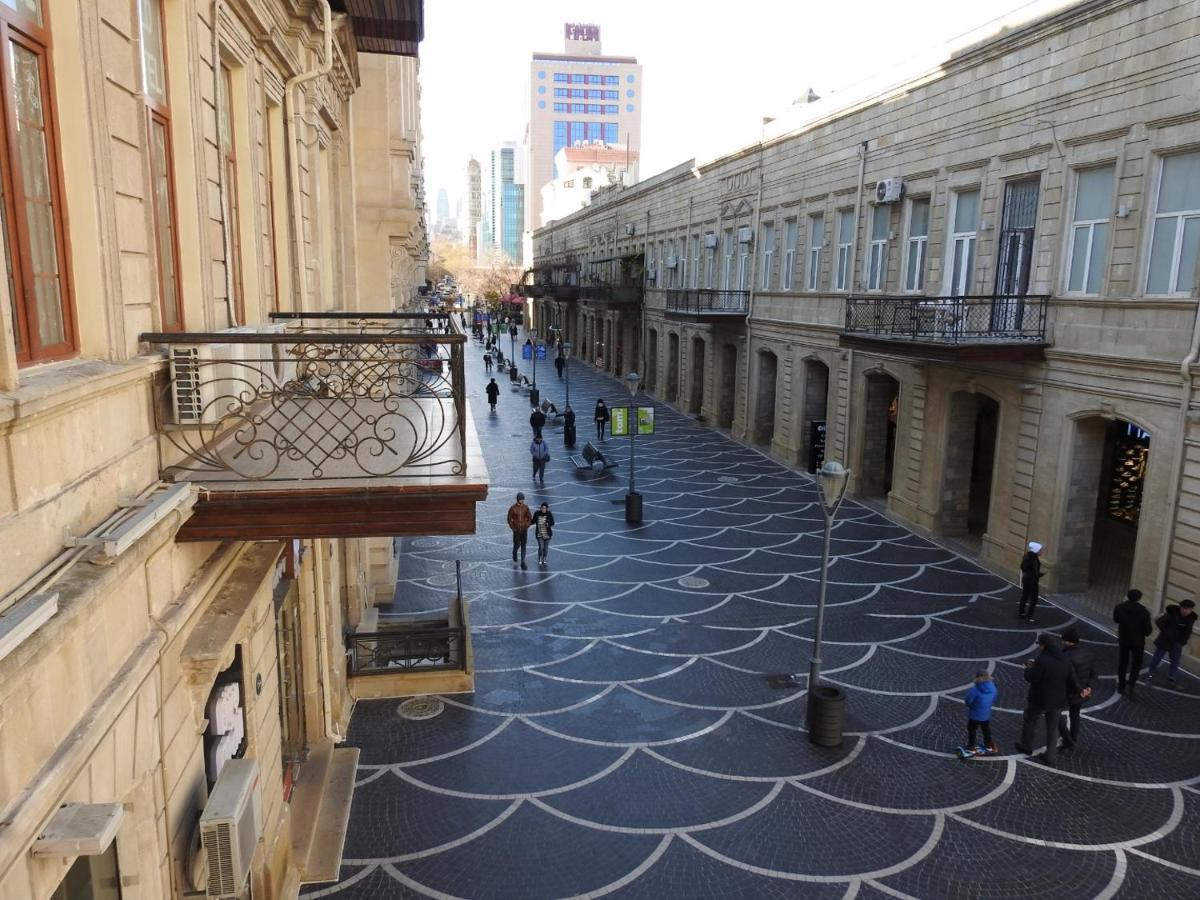 Solo Hotel On Nizami Street Баку Екстер'єр фото