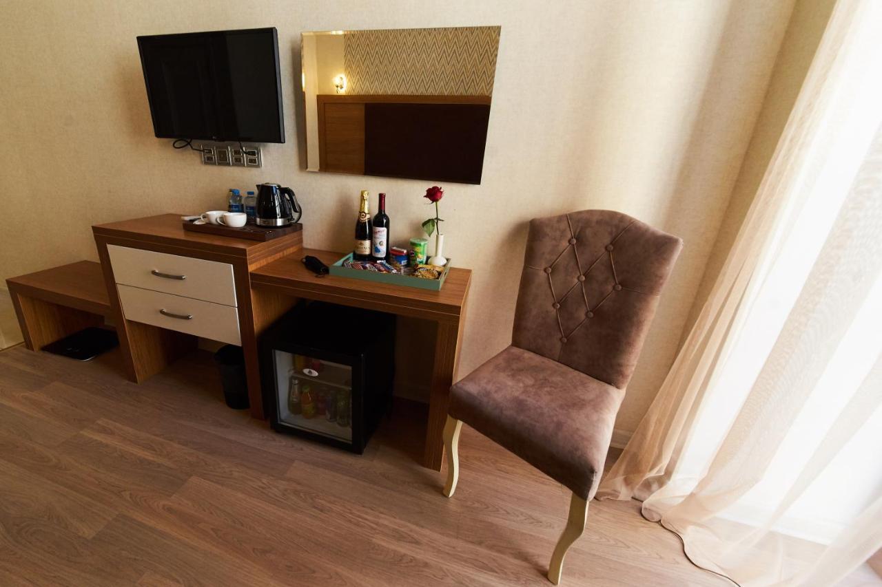 Solo Hotel On Nizami Street Баку Екстер'єр фото